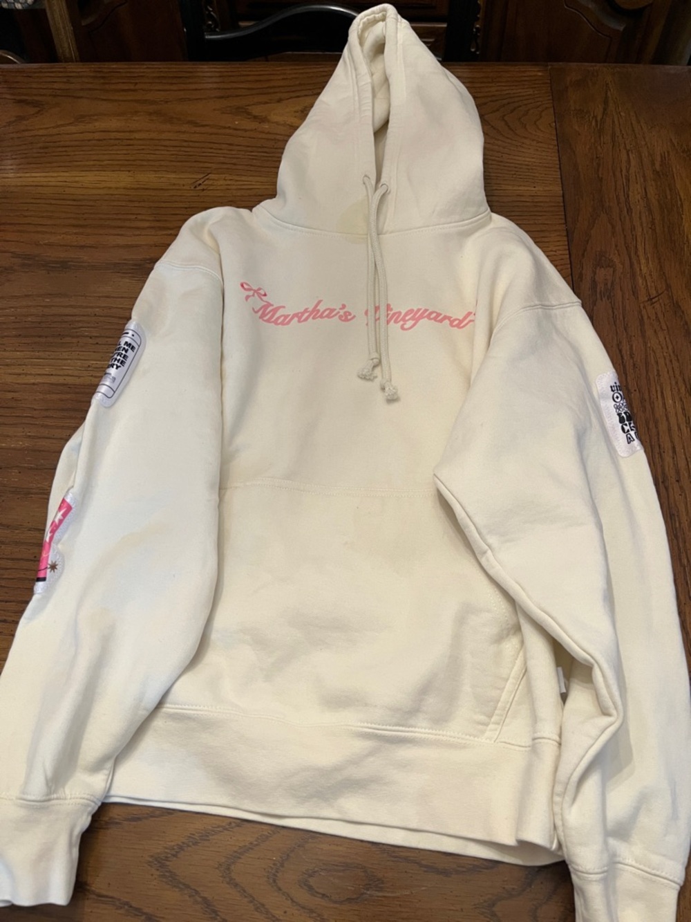BROdenim‎ Martha’s Vineyard pink bow hoodie, size medium (unisex)